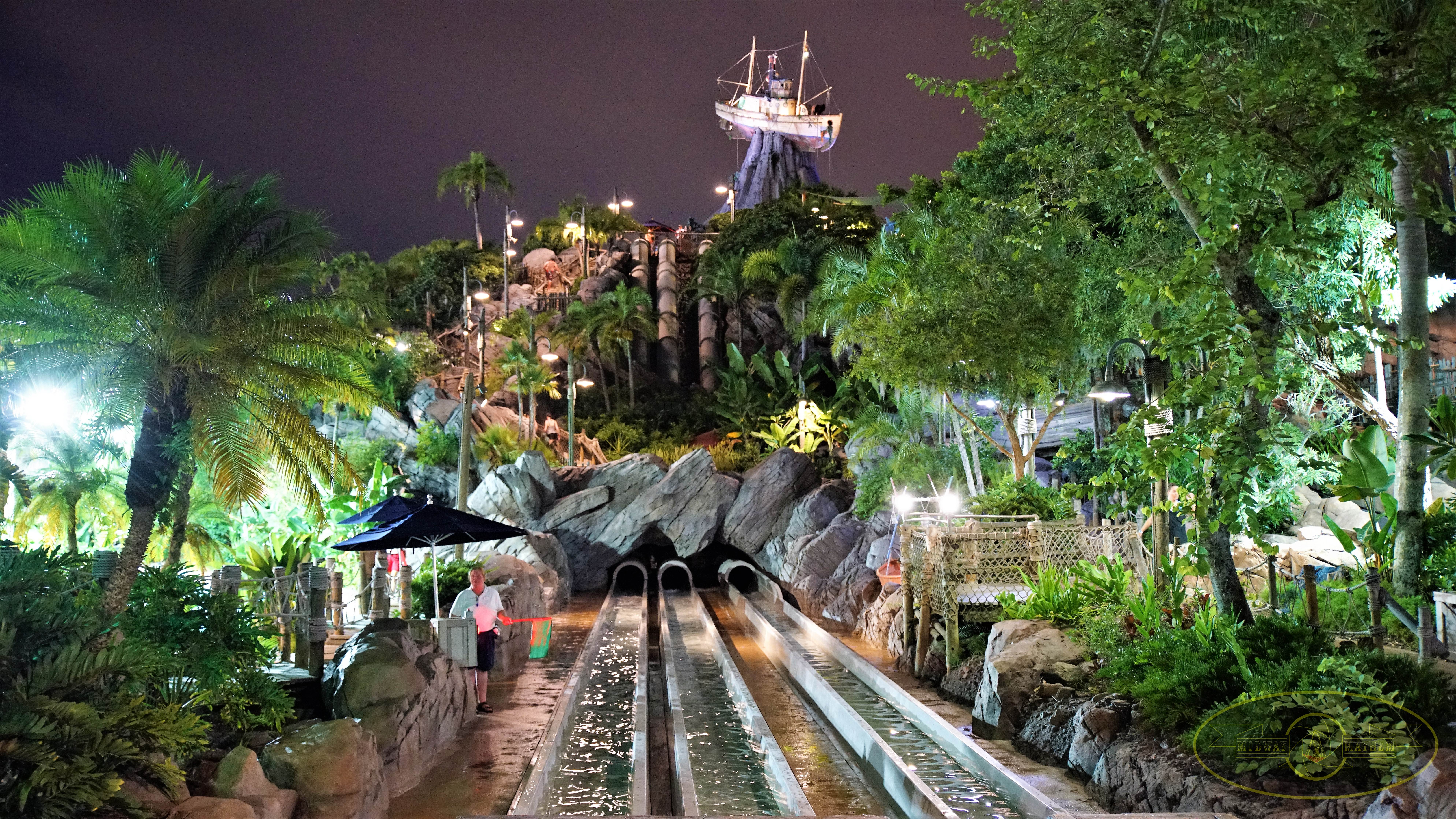 DISNEY’S TYPHOON LAGOON WATER PARK H2O GLOW NIGHTS PRIVATE EVENT TOUR & REVIEW!