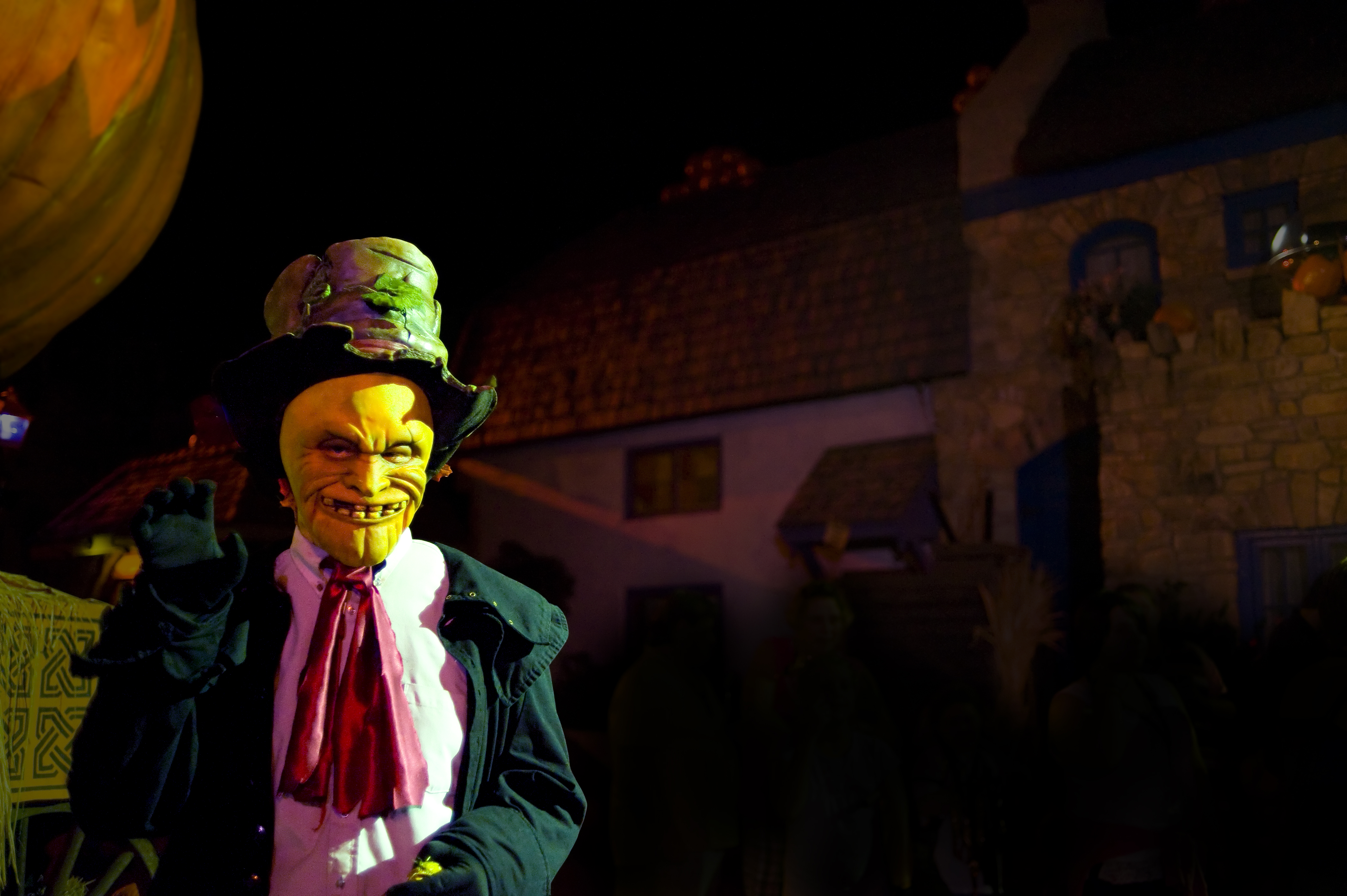 BUSCH GARDENS® REVEALS ALL THE TERRIFYING DETAILS ABOUT THE 20TH ANNIVERSARY OF HOWL-O-SCREAM®