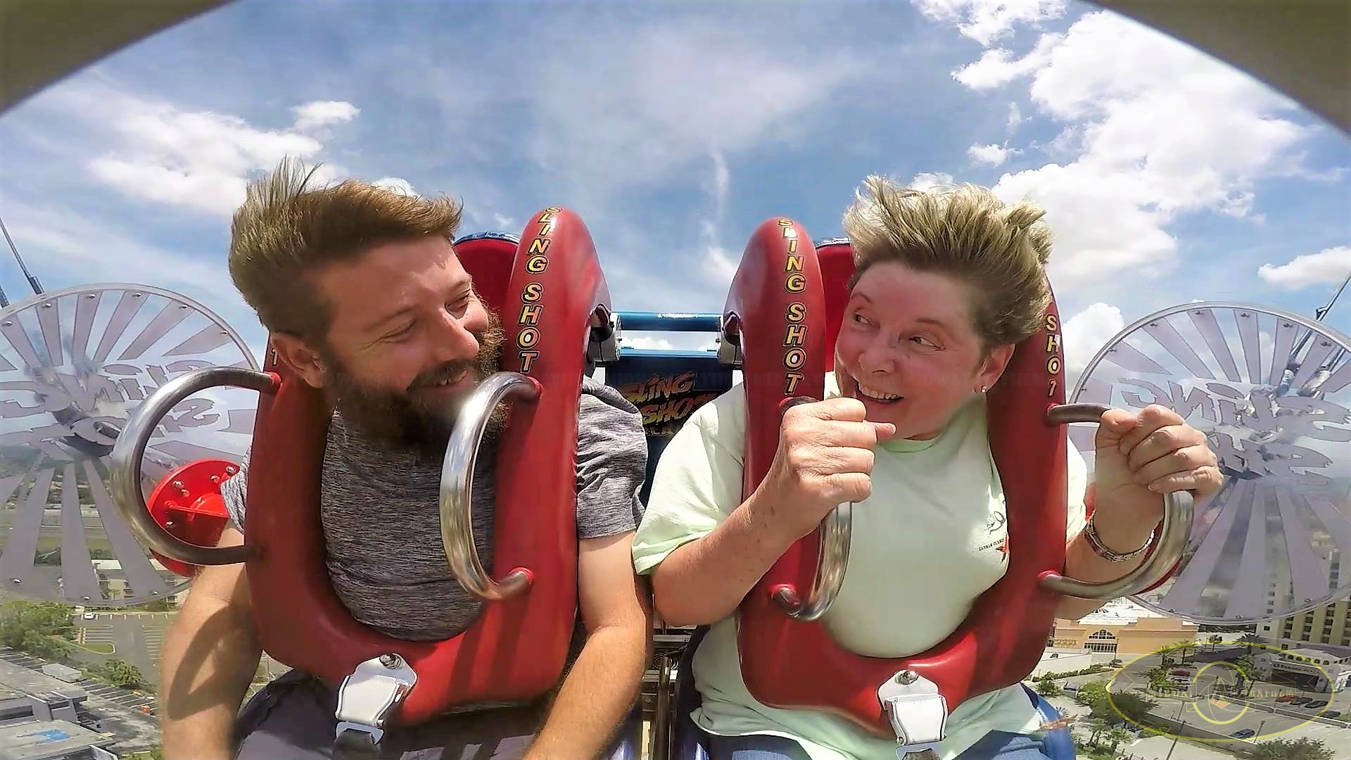 RIDING THE WORLD’S LARGEST SLINGSHOT WITH MOM POV & REVIEW – ORLANDO SLINGSHOT, MAGICAL MIDWAY THRILL PARK